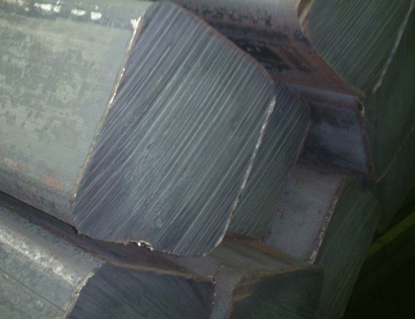 Поковка конструкционная квадратная Н16К4М5Т2Ю 160 мм ГОСТ 8479-70 фото