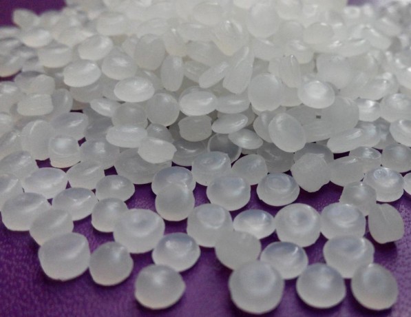 Полиэтилен гранулированный газофазный 277-95 ГОСТ 16338-85 фото